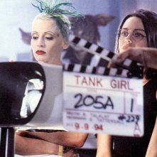 MV5BMjk0YTExNDQtM2RjOC00MzE4LWE2MWMtZWIzOWQwYWJhMTFmXkEyXkFqcGdeQXVyNjUxMjc1OTM@._V1_SY1000_CR0015031000_AL_